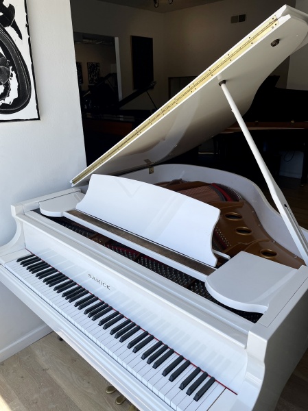 2012 Samick SG-155 Baby Grand Piano 5'1