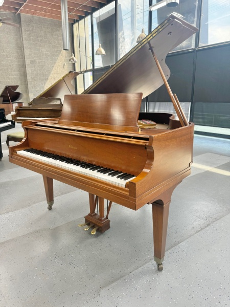 Baldwin R Grand Piano 5'8