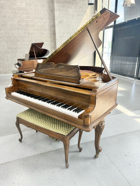 Kimball 5883 Grand Piano 5'7