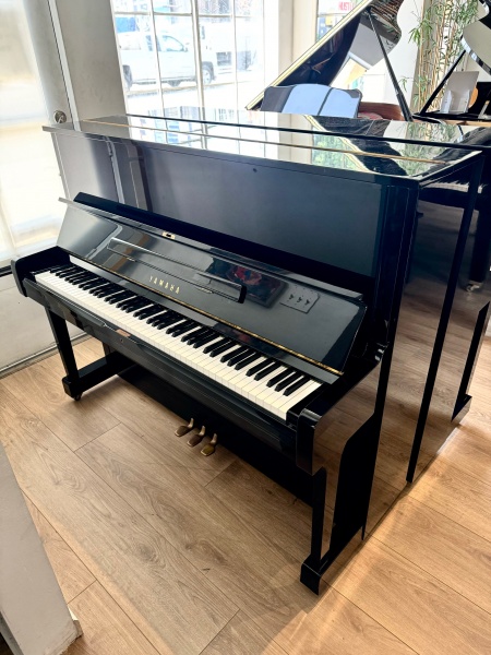 Yamaha U1 Upright Piano 48