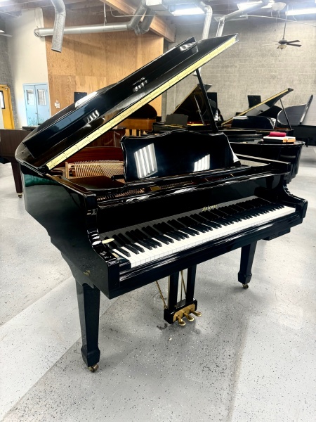 Falcone GF-42 Petit Grand Piano with Player System  4'7