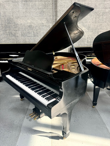 Samick G-3A Grand Piano 5'10