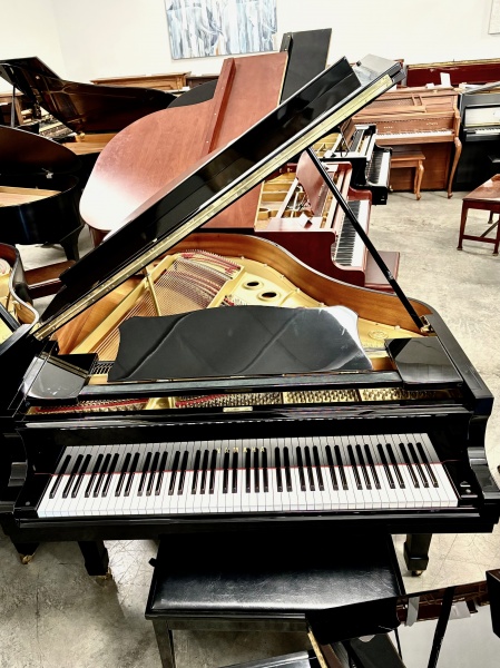 Yamaha G2 Grand Piano 5'8