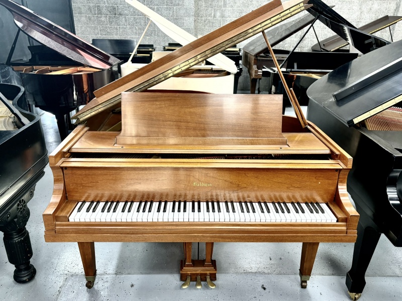 Baldwin R Grand Piano 5'8