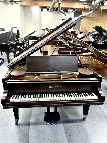 Mason & Hamlin Grand Piano 5'8