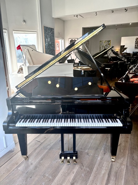 Schimmel Grand Piano 5'10