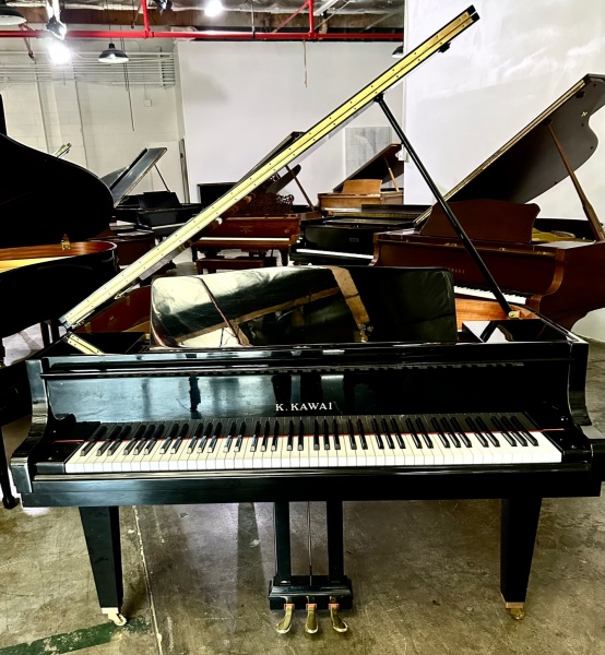 Kawai GM-10 Baby Grand Piano 5' Polished Ebony 2002