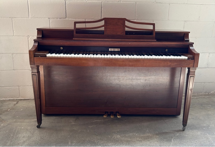 Baldwin Spinet piano 36