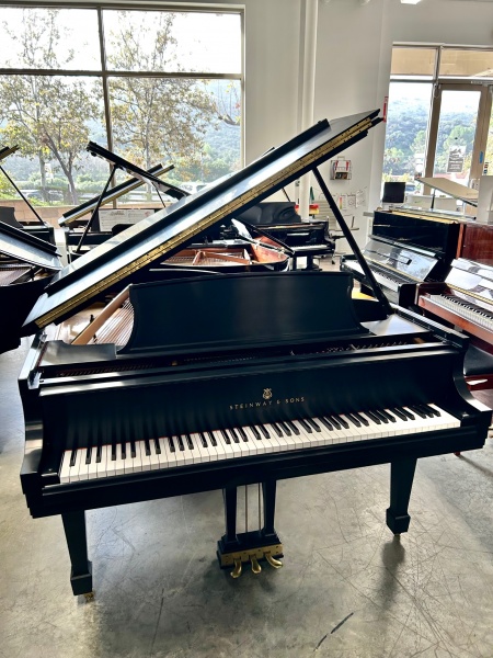 Steinway L Grand Piano 5'10 1/2