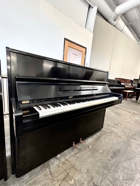 Yamaha P2 Upright Piano 45