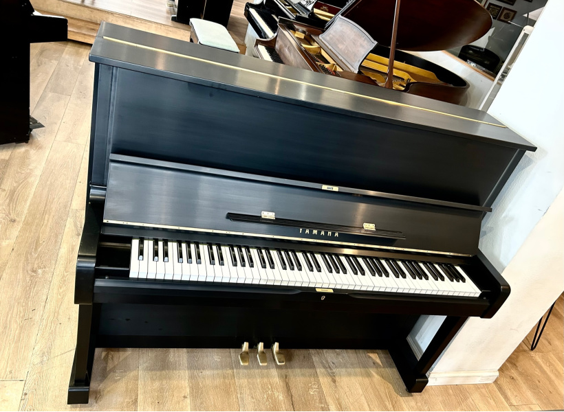 Yamaha U1 Upright Piano 48