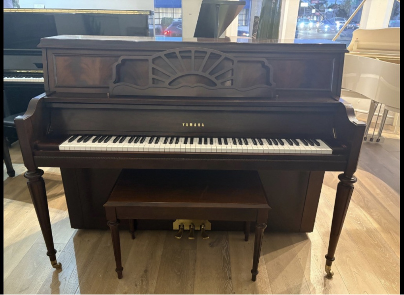 Yamaha P600 S Upright Piano 44