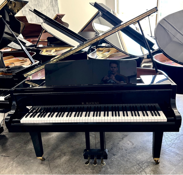 Kawai GM-1 Baby Grand Piano 4'9